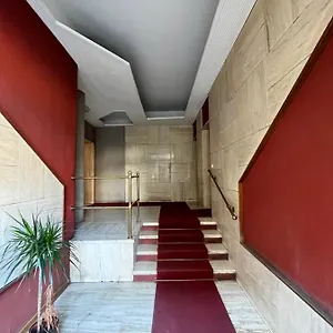 Bocconi Milán